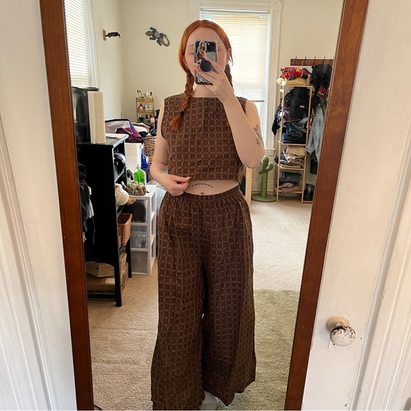 *SOLD* Fashion Brand Company vest and pants set - Picture 3 of 4